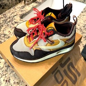 Kids Travis Scott Cactus Jack Air Max 1  size 12c